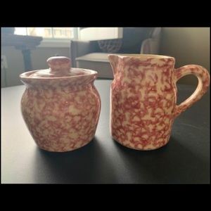 Roseville Ohio classic sponged cranberry creamer and sugar with lid